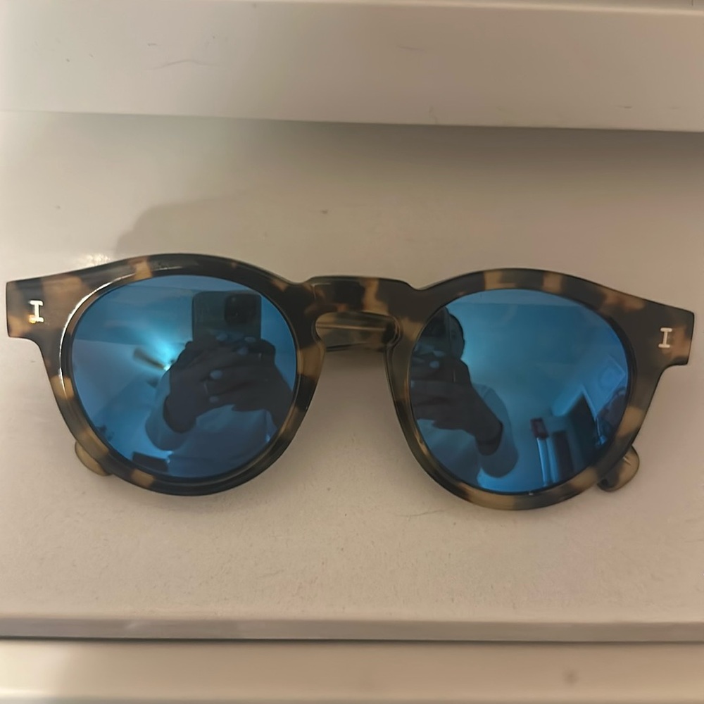 Illesteva Leonard Sunglasses
